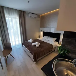  Hotel apartamentowy Grand Grecja